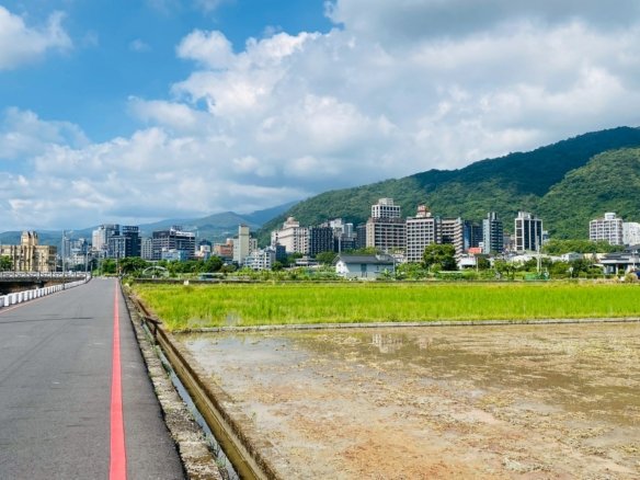 DA0018450 近礁溪轉運站雙面臨路一分小農地 01
