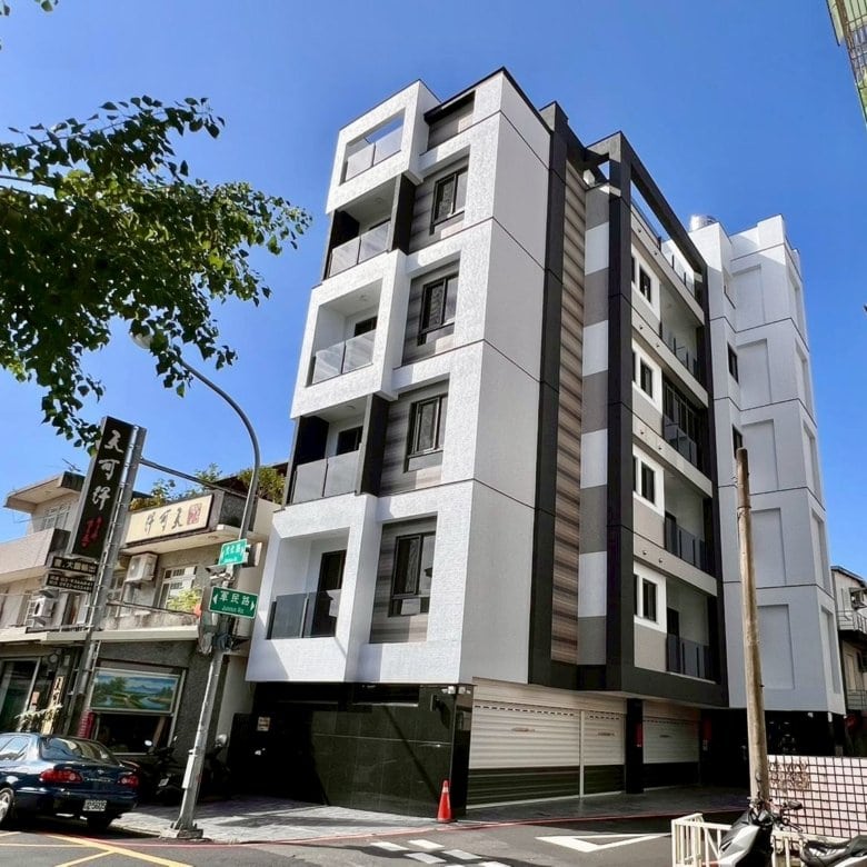 YG0127758 宜蘭市文教區一層一戶平面車位三房 01