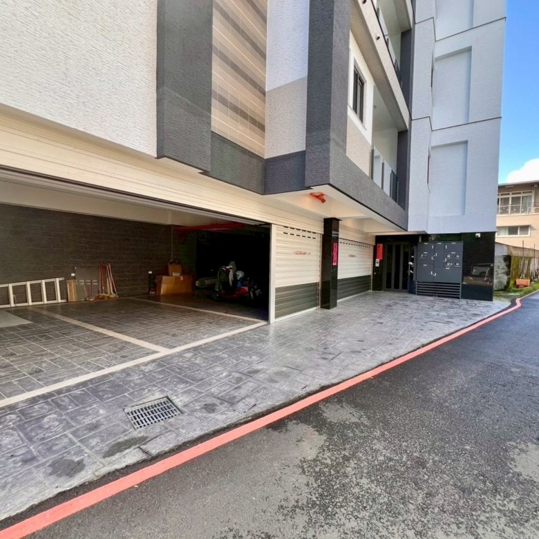 YG0127758 宜蘭市文教區一層一戶平面車位三房 02